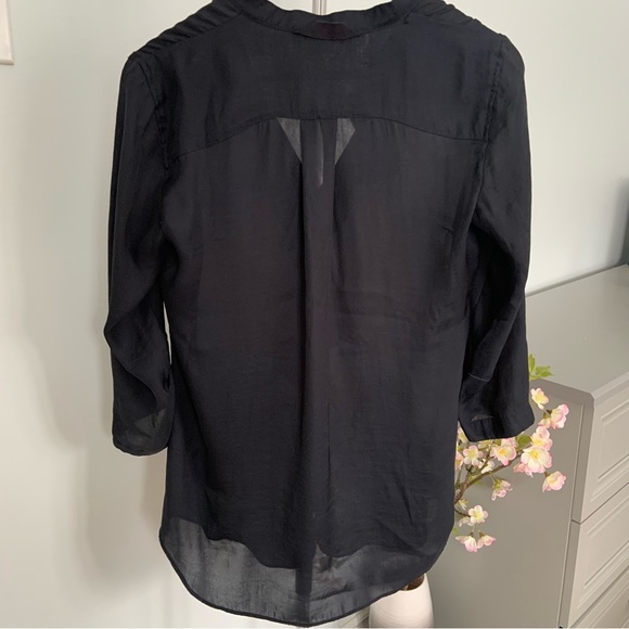 ARMANI EXCHANGE SILKY RUFFLE FRONT BLOUSE / BLACK / BUTTON UP / SMALL - Picture 2 of 4
